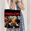 0d85d9c6ecdaba0b10850f6ea9bad210 - Paramore Band Store